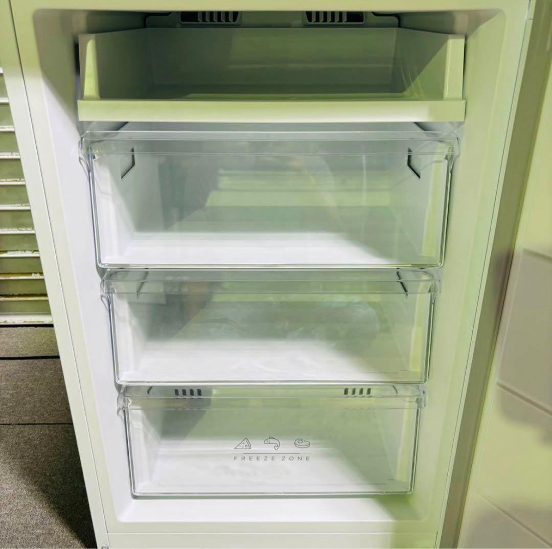 ホワイト冷蔵庫・冷凍庫2022年製 274L 冷蔵庫 大きめ 自炊派向け ニトリ