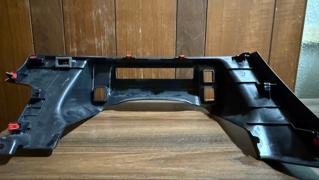 トヨタ車DA用純正DVDプレーヤー ・カローラ用パネル・固定用ボルトセット