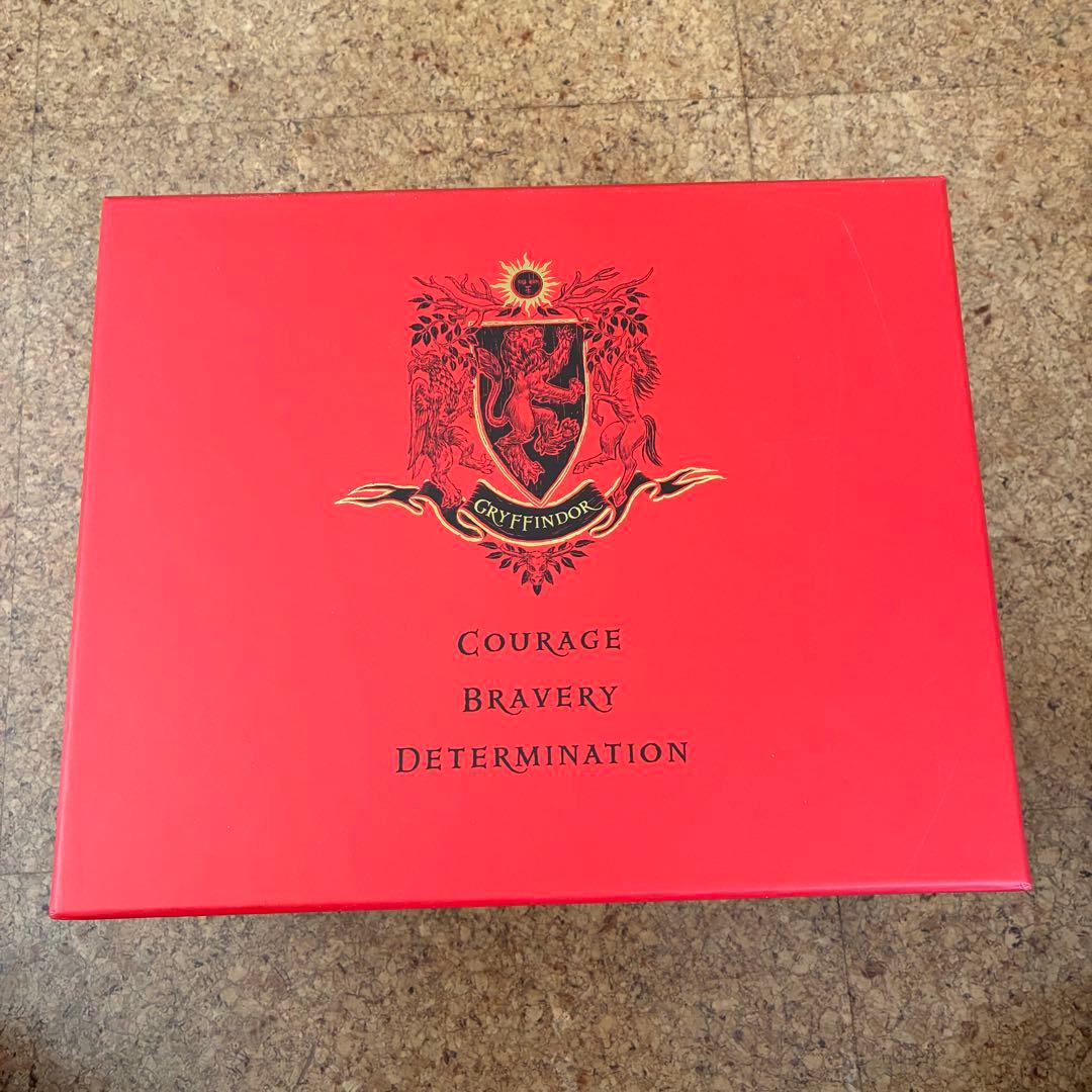 期間限定値下げ Harry Potter グリフィンドール ハウスエディション