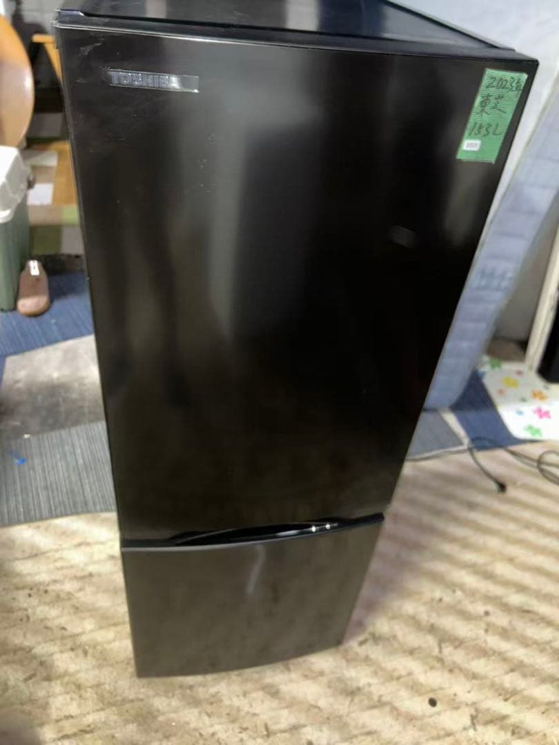 1015 2023年Toshiba 冷蔵庫 ブラック