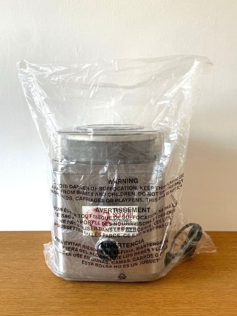 Cuisinart クイジナート: アイスクリームメーカー＋レシピ本