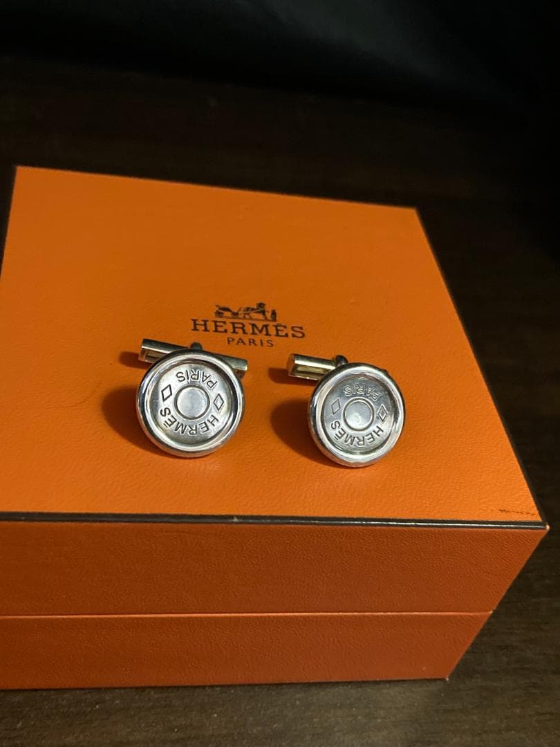 美品 エルメス セリエ ロゴ ラウンドシェイプ カフス シルバー AG925