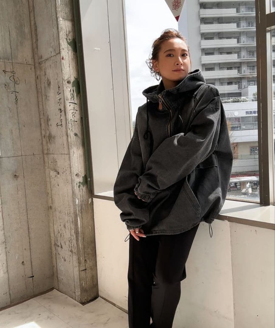 新品 AGAWD ハーフジップ デニムプルオーバー ブラック ヤマダヤ