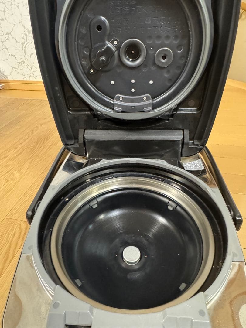 象印 炊飯器 NW-AT10 黒