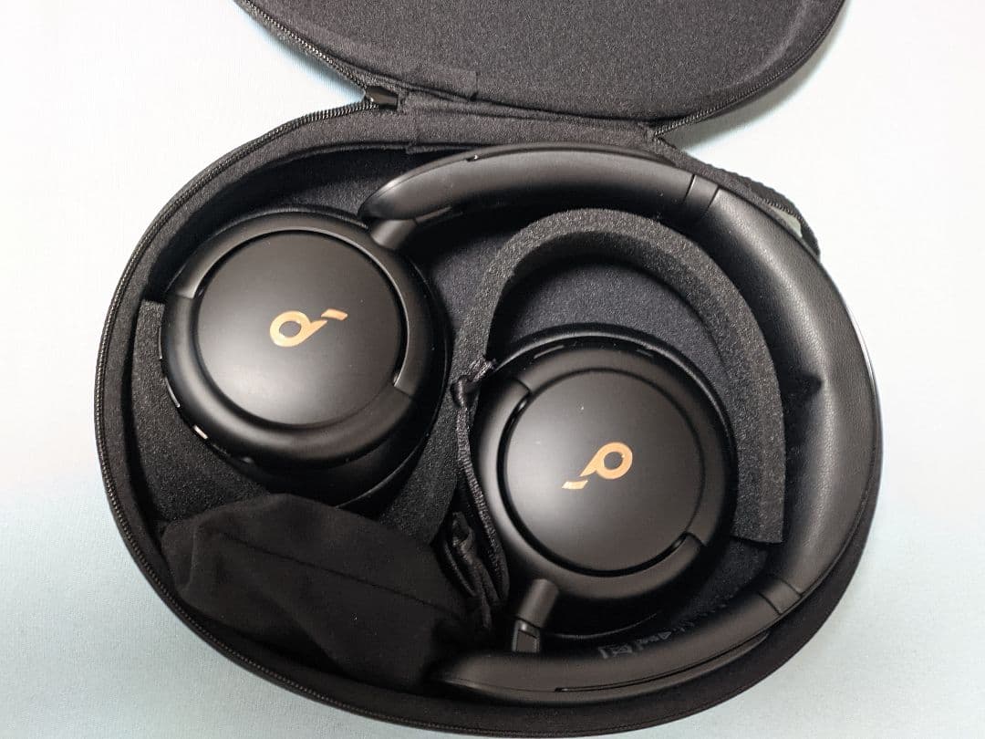 ANKER Q30 life　ほぼ新品