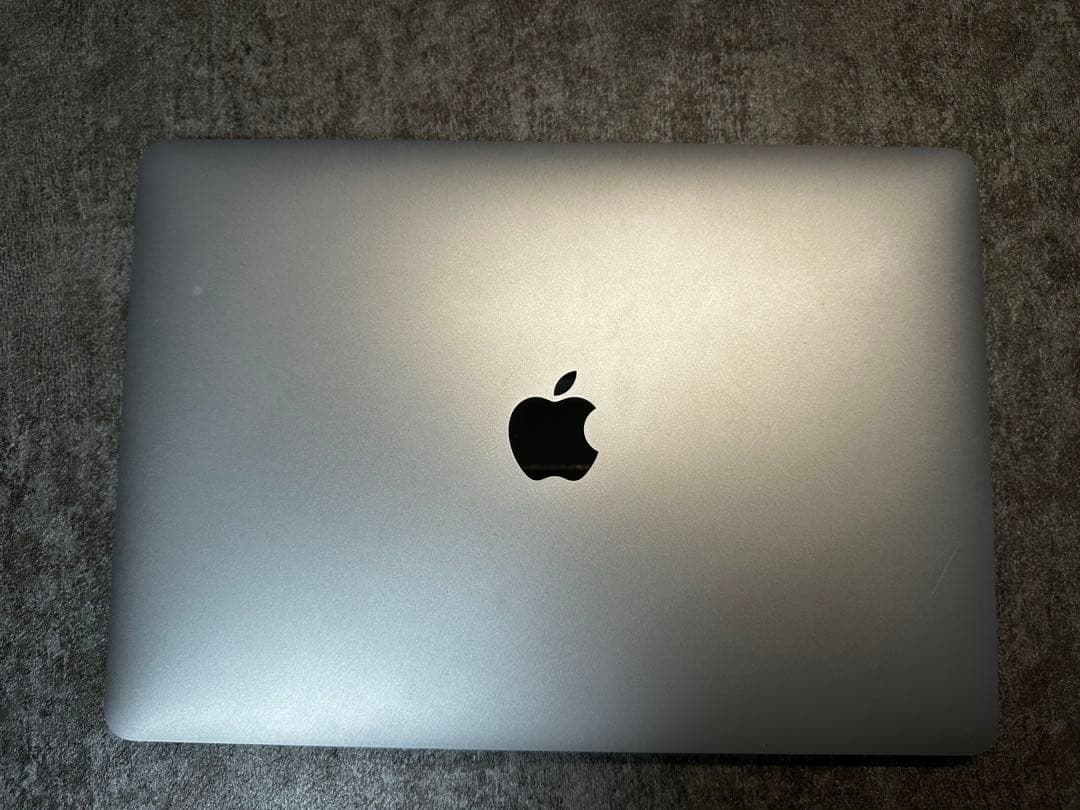 MacBook Pro 13インチ 2020年 i5/16GB/1TB