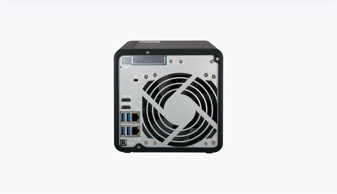 新品未開封！ QNAP TS-453Be NAS本体