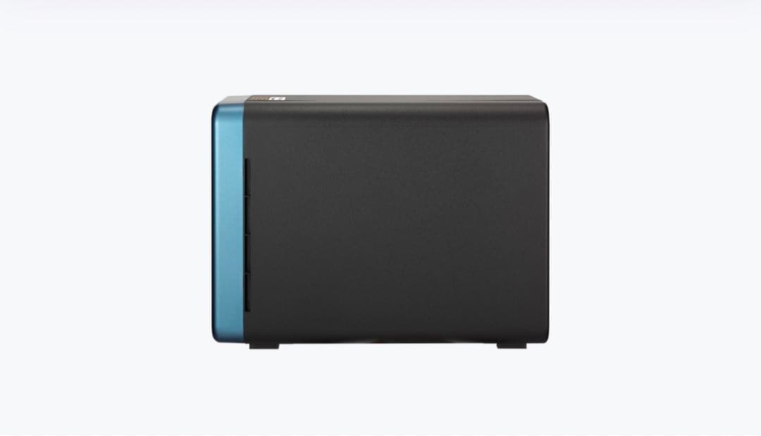 新品未開封！ QNAP TS-453Be NAS本体