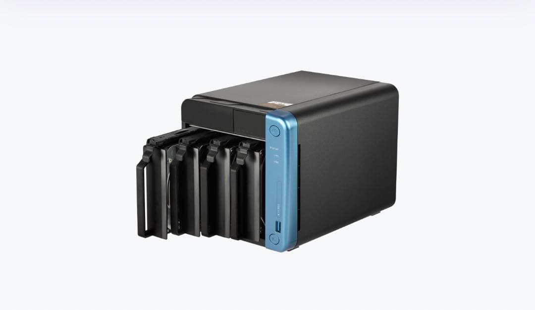 新品未開封！ QNAP TS-453Be NAS本体