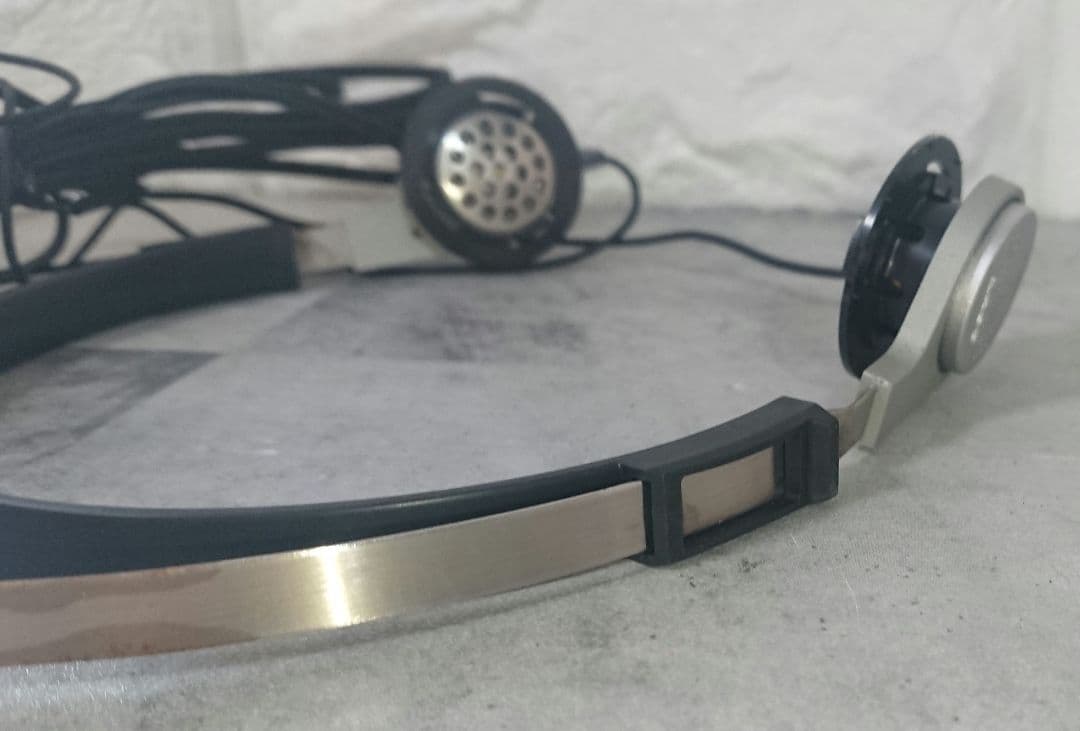 SONY ステレオ ヘッドホン MDR-3 動作品