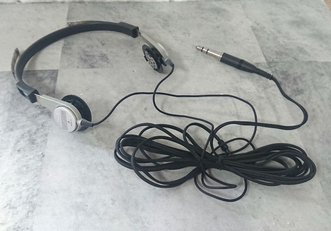 SONY ステレオ ヘッドホン MDR-3 動作品