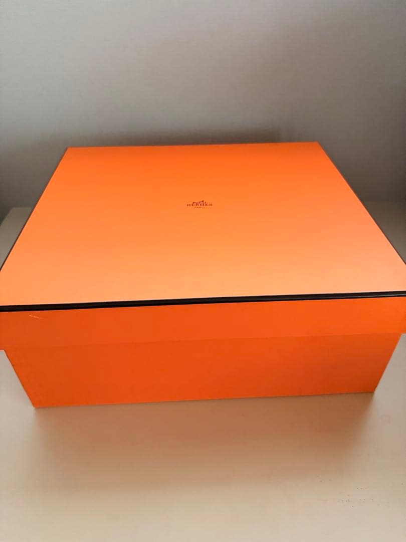 HERMES 空箱　GP30サイズ