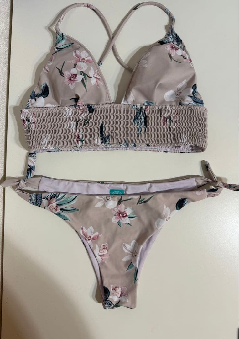 Alexia Stam水着　花柄　上下セット