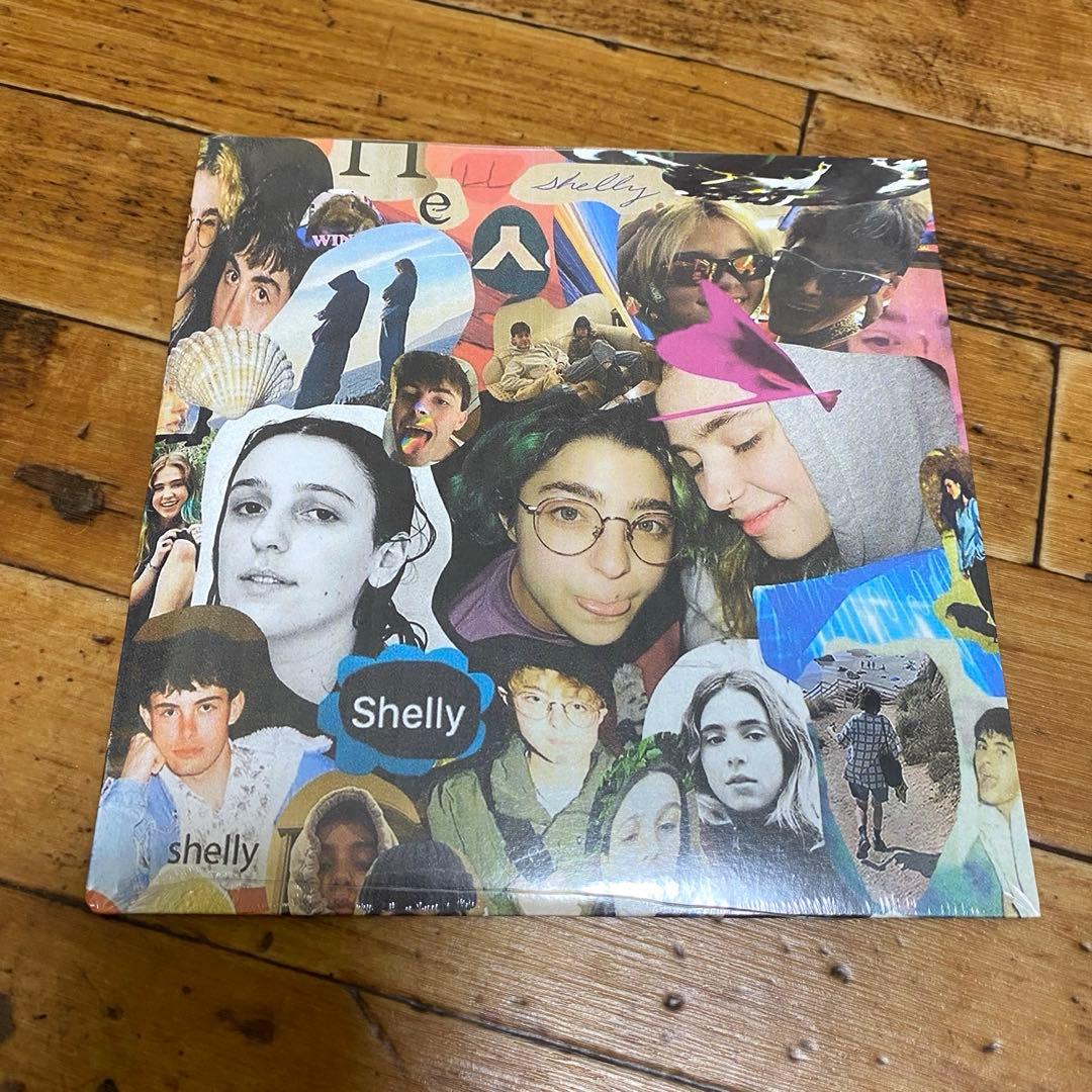 【限定品】Clairo バンド Shelly （7inch）レコード　新品