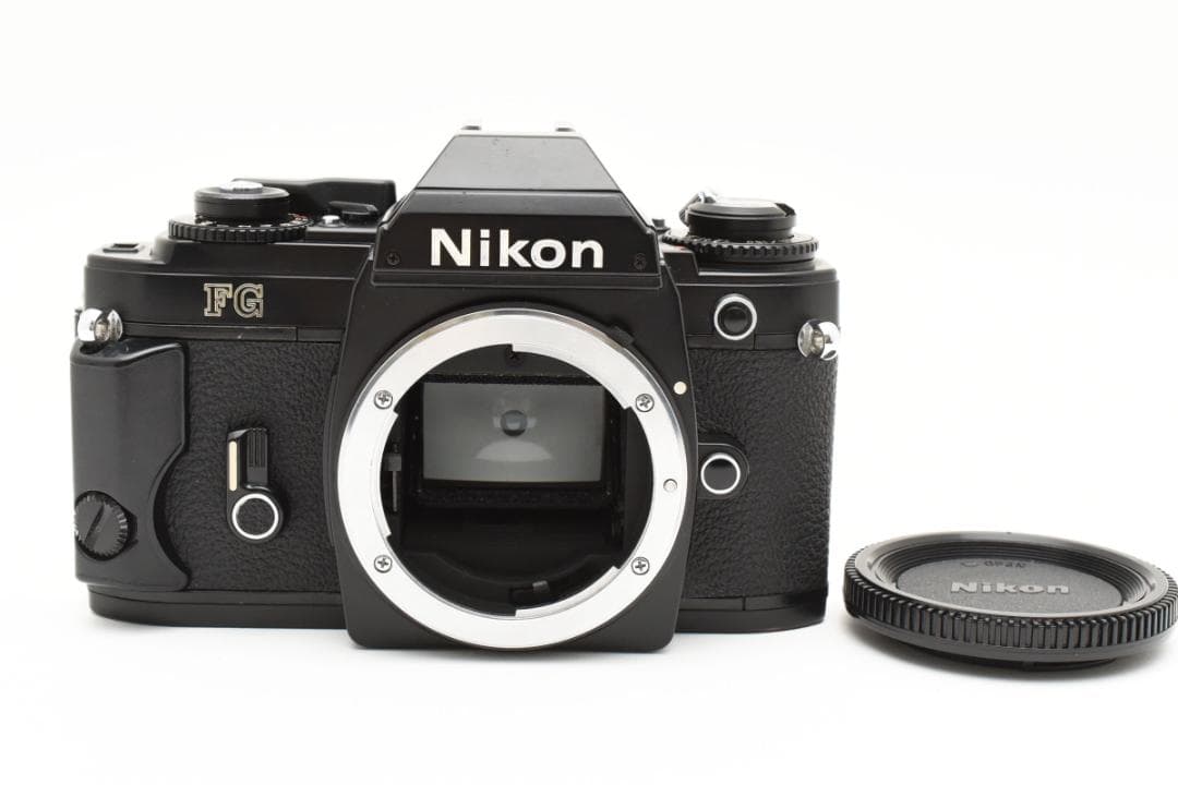 美品 NIKON FG ブラック フィルムカメラ　モルト新品交換済 M313