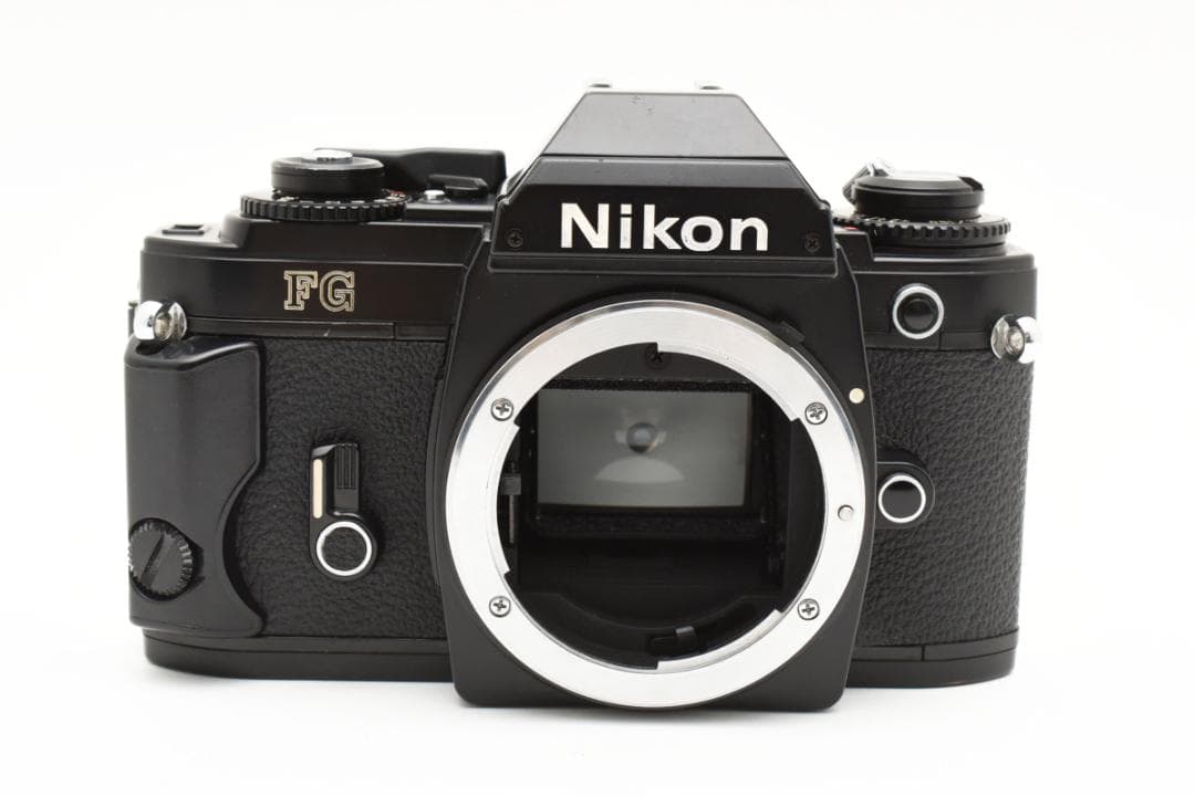 美品 NIKON FG ブラック フィルムカメラ　モルト新品交換済 M313