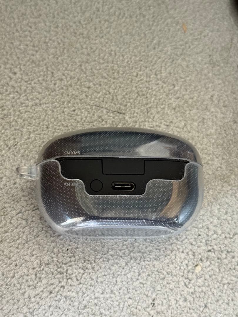 中古　ソニーワイヤレスイヤホン wf-1000xm5