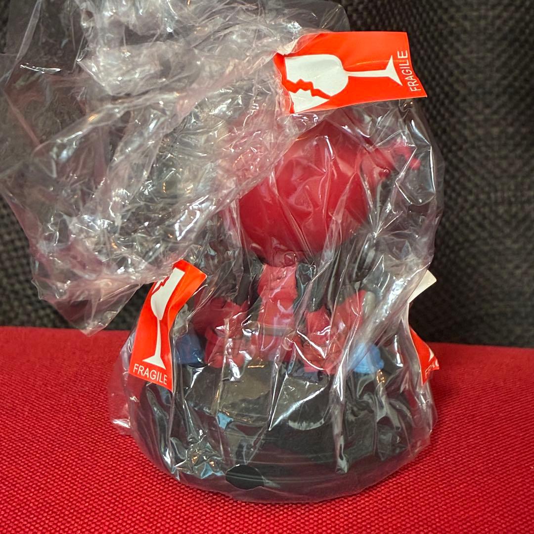 デッドプール ジェントルジャイアント ミニスタチュー 3000個限定