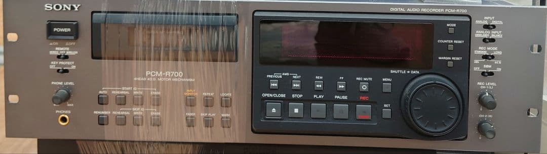 ■【定価：￥275,000】SONY　PCM-R700 DATデッキ