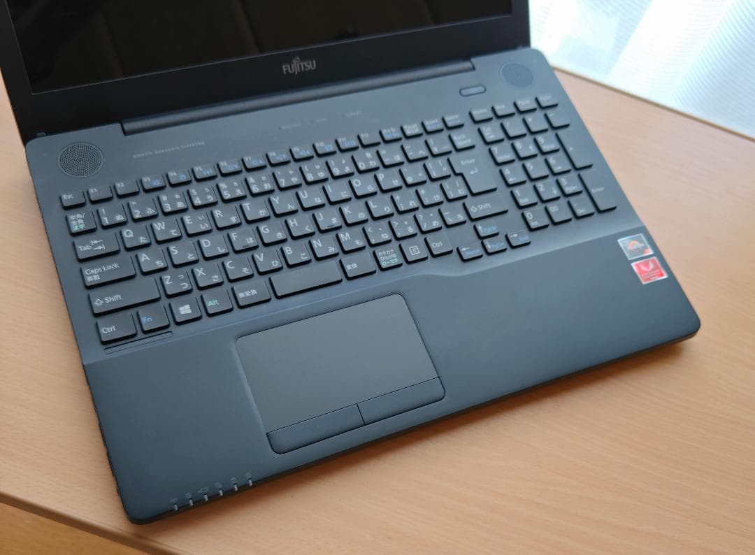 Fujitsuノートパソコン　黒