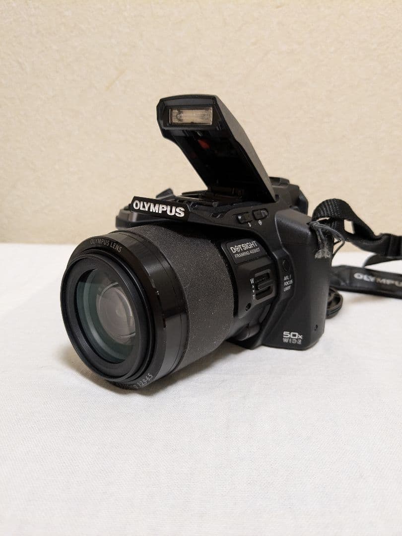 OLYMPUS　デジタルカメラSP-100EE