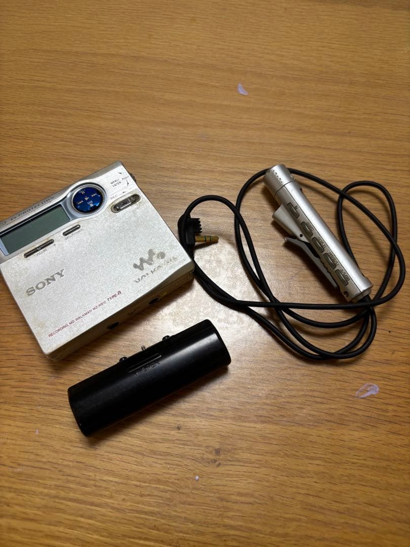 SONY ソニー MDウォークマン レコーダー MZ-R910★中古
