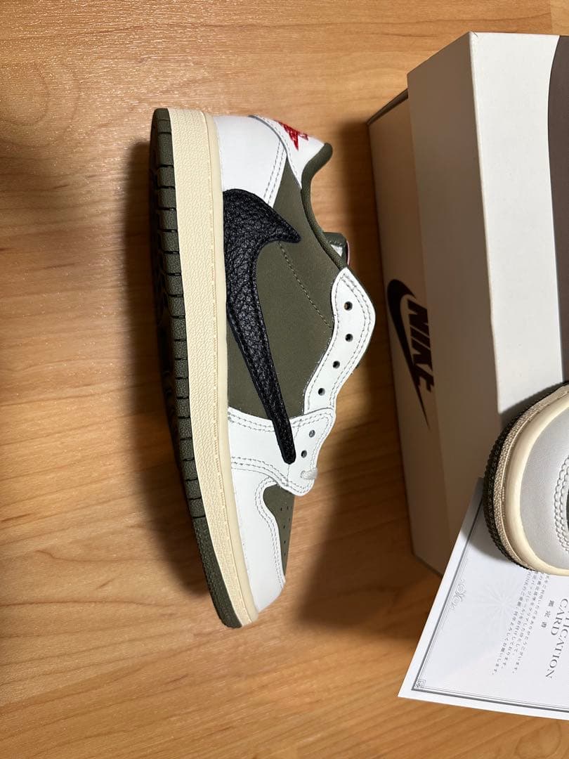 NIKE エアジョーダン1 LOW Travis リバースオリーブ 21.5