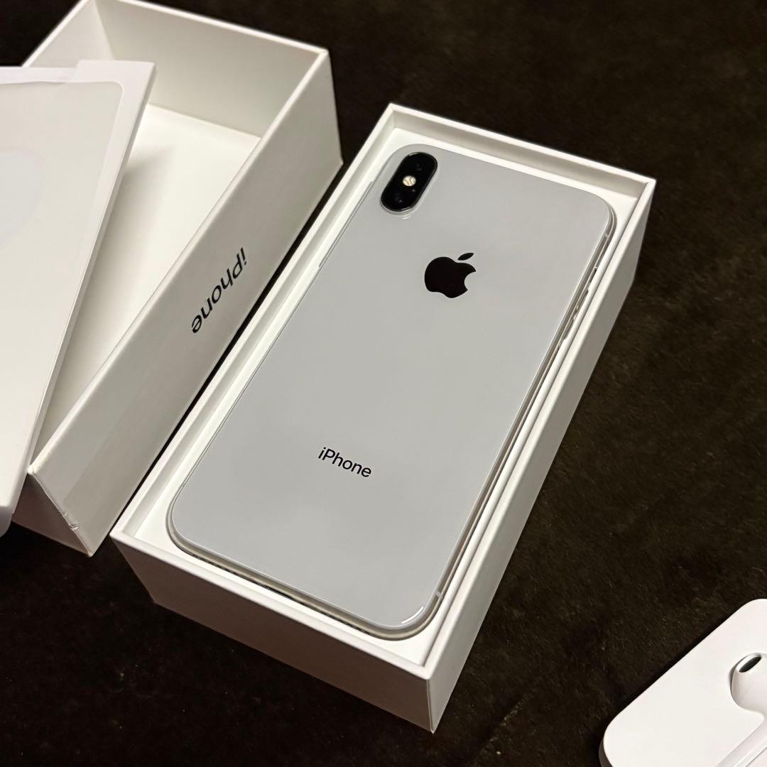 (値下げしました！)Apple iPhone X 256GB シルバー 箱付き