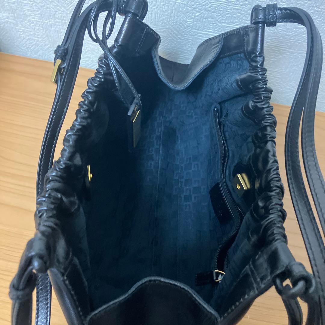 超美品　Gucci バッグ　ブラック　ハンドバッグ　ショルダー