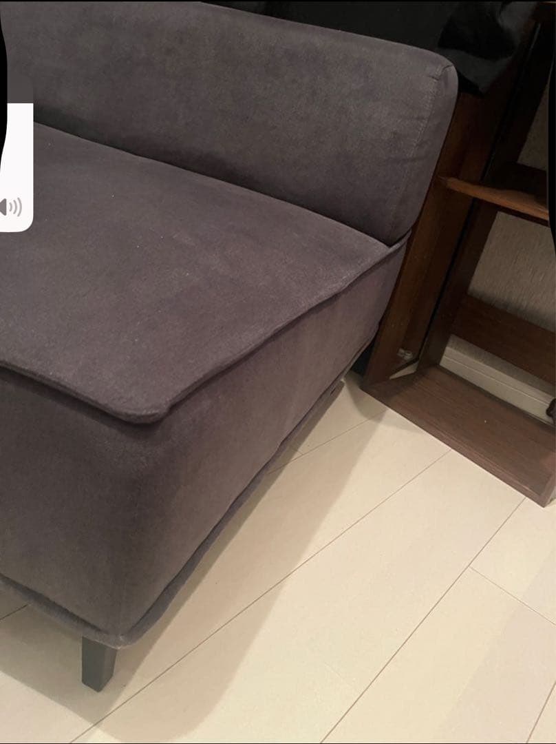 mmm。 カウチソファ　(もう片方+クッション４つ付)