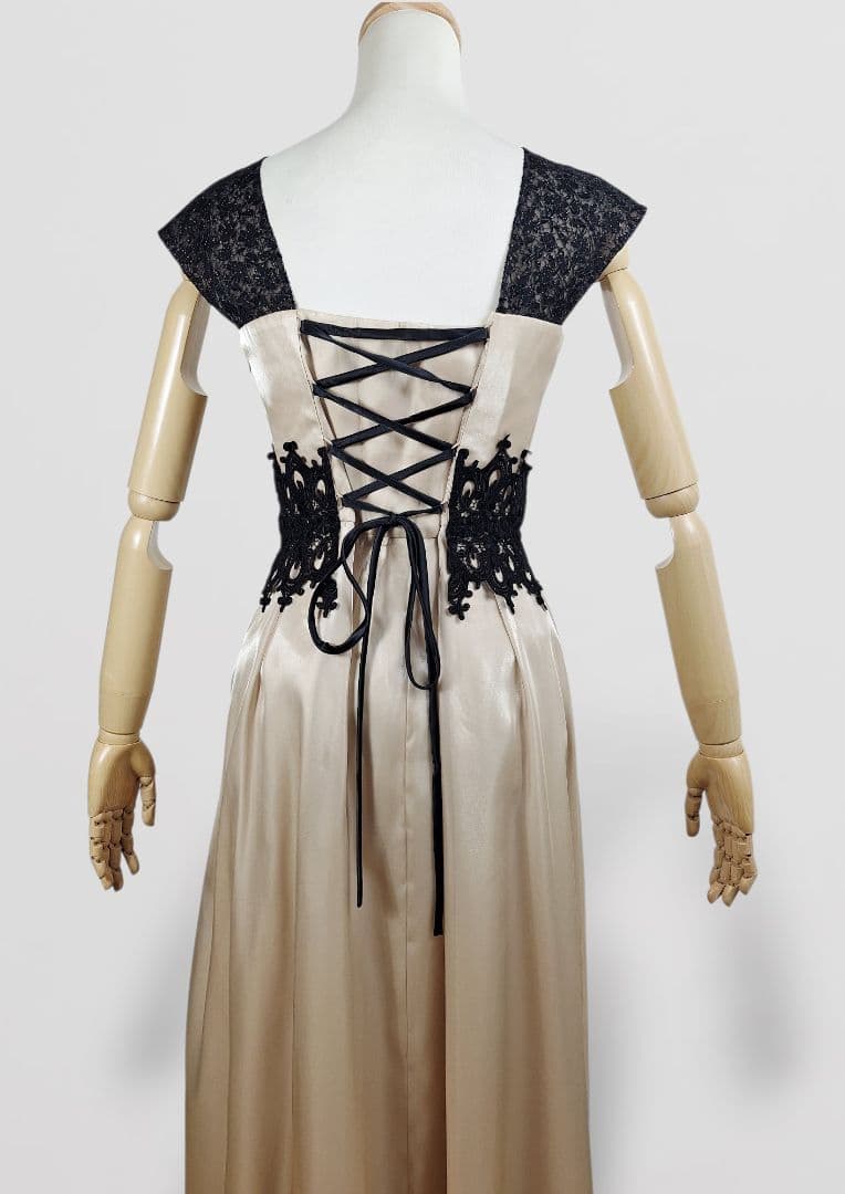 未使用　東京ソワールemotional dresses ドレスワンピース