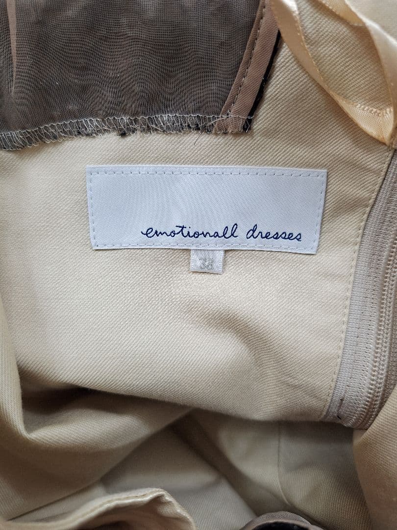 未使用　東京ソワールemotional dresses ドレスワンピース