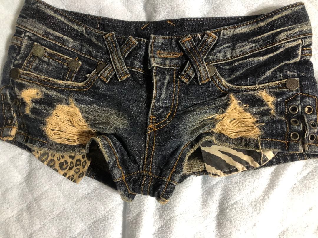 d.i.a. ショートパンツ　ギャル　レア　KOGARU ゼブラ　豹　y2k