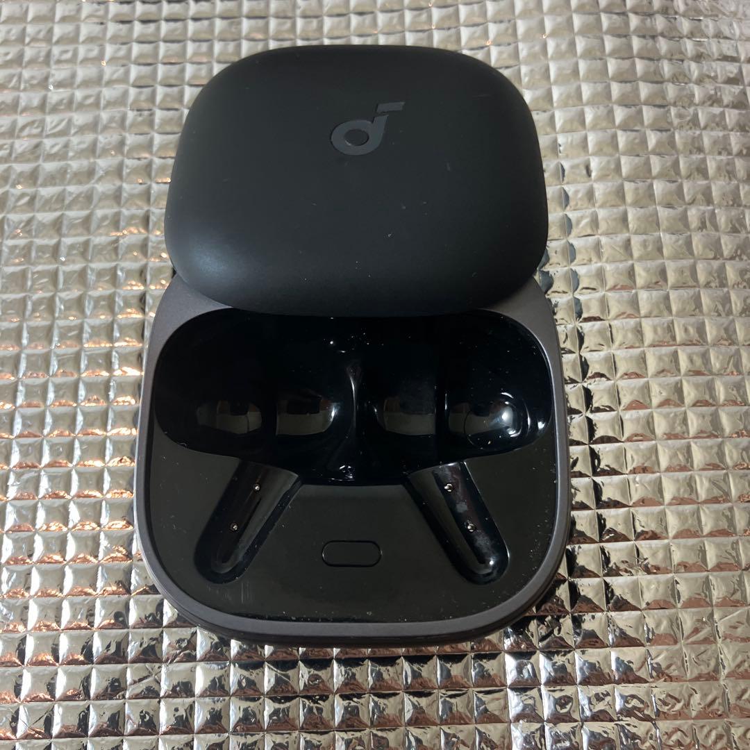 Soundcore Liberty 5 ケースのみ