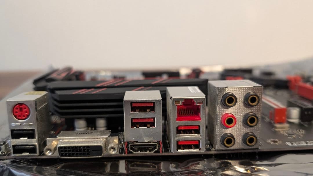 Ryzen 3 2200G + MSI B450 + DDR4 16GBセット