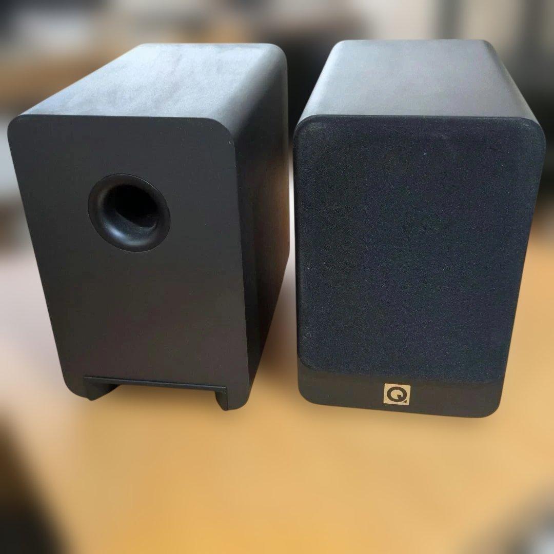 Q Acoustics 2020i スピーカー