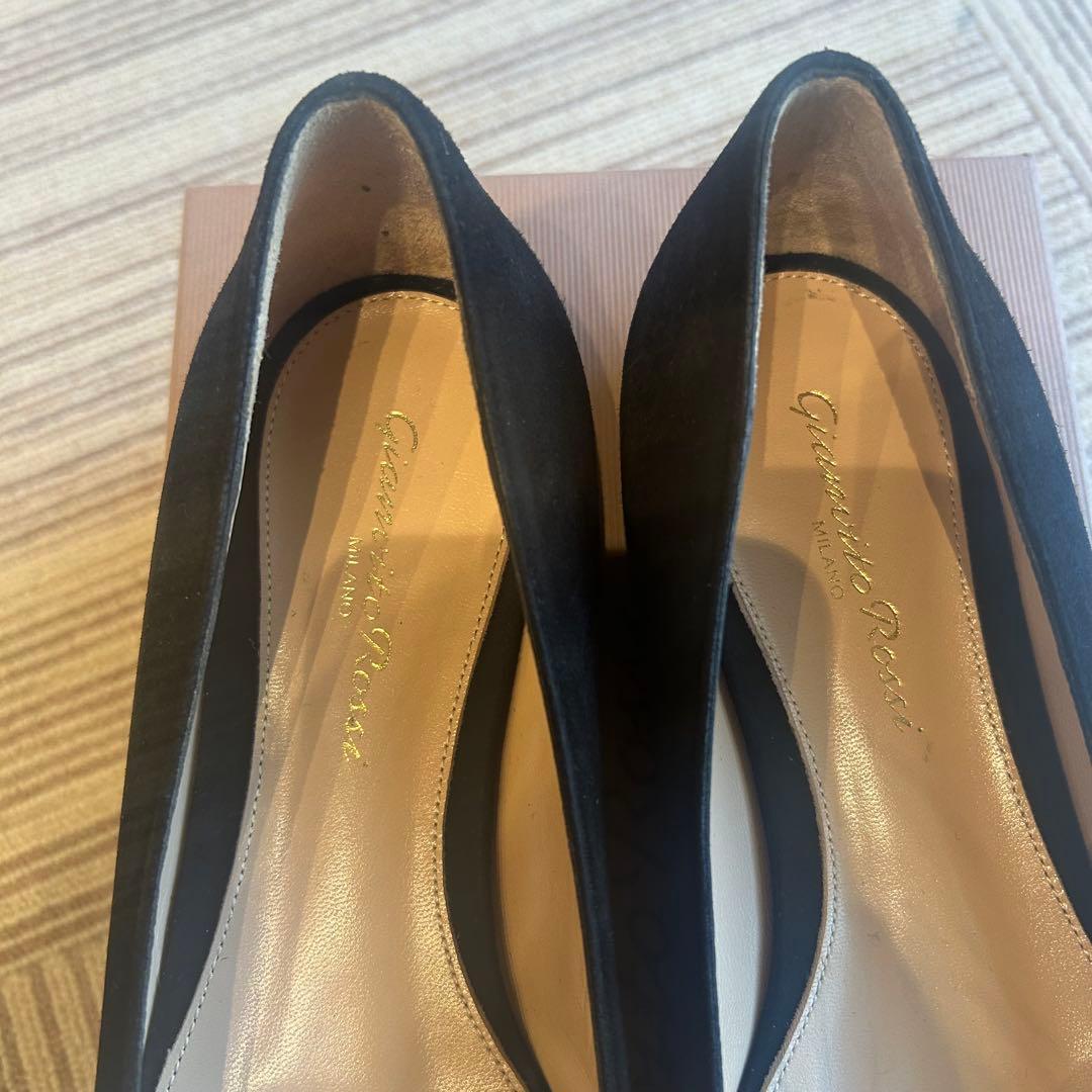 ジャンヴィトロッシ　黒スエードポインテッドトゥパンプス　36 1/2 23.5