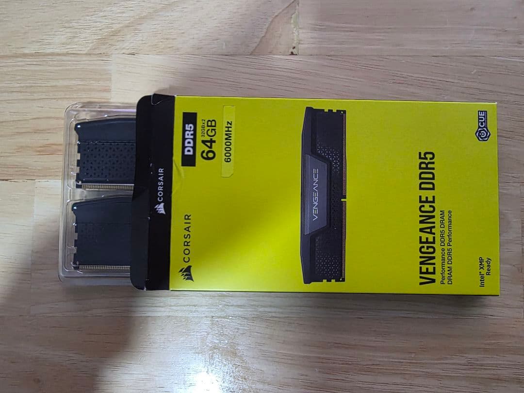 メモリー CORSAIR VENGEANCE DDR5 64GB 6000MHz