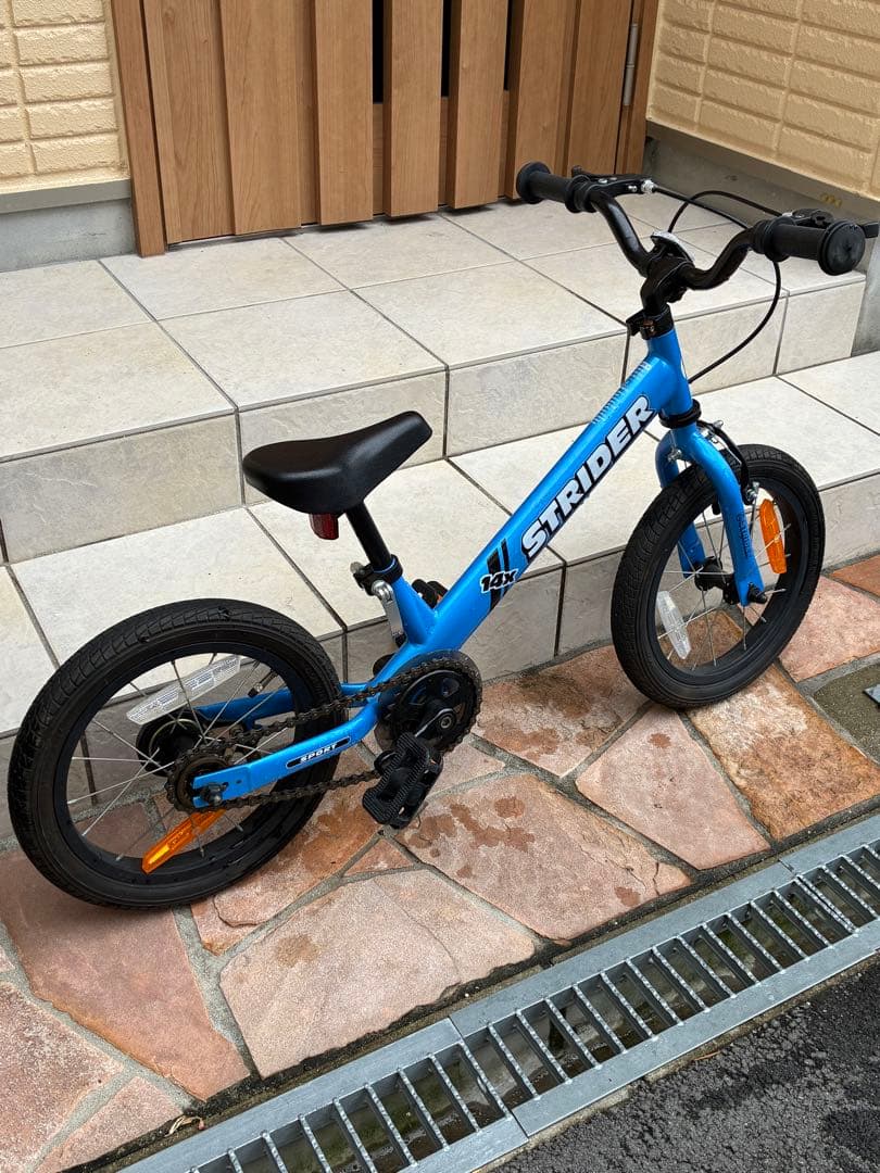 STRIDER 14X キッズバイク 青 14インチ【大阪市内送料込み】