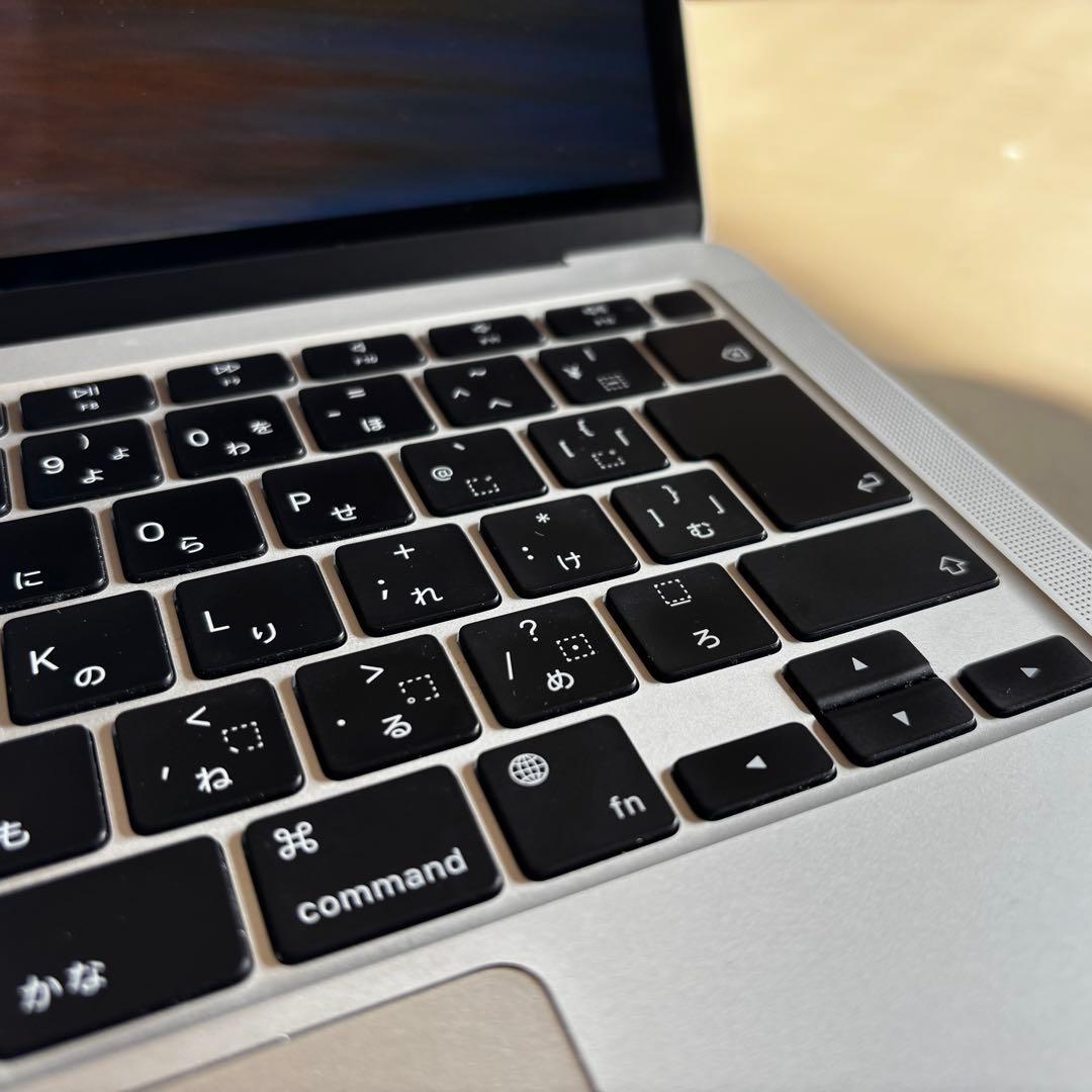 MacBook Air M1 メモリ8GB / 512GB