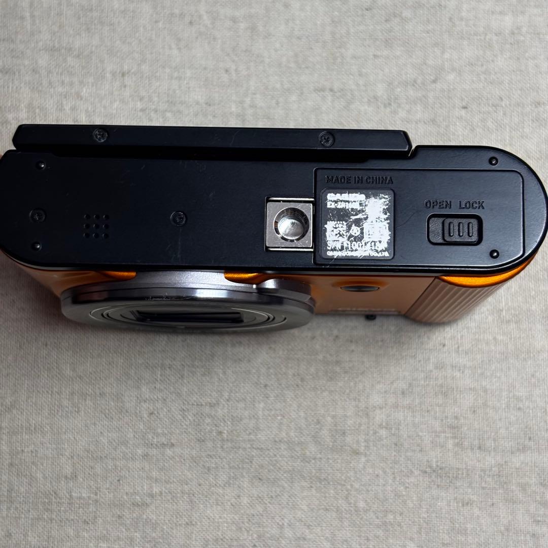 デジタルカメラ CASIO EXILIM EX-ZR1600