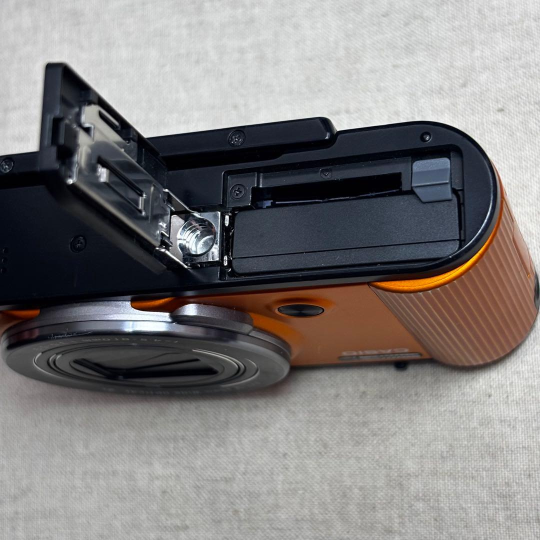 デジタルカメラ CASIO EXILIM EX-ZR1600