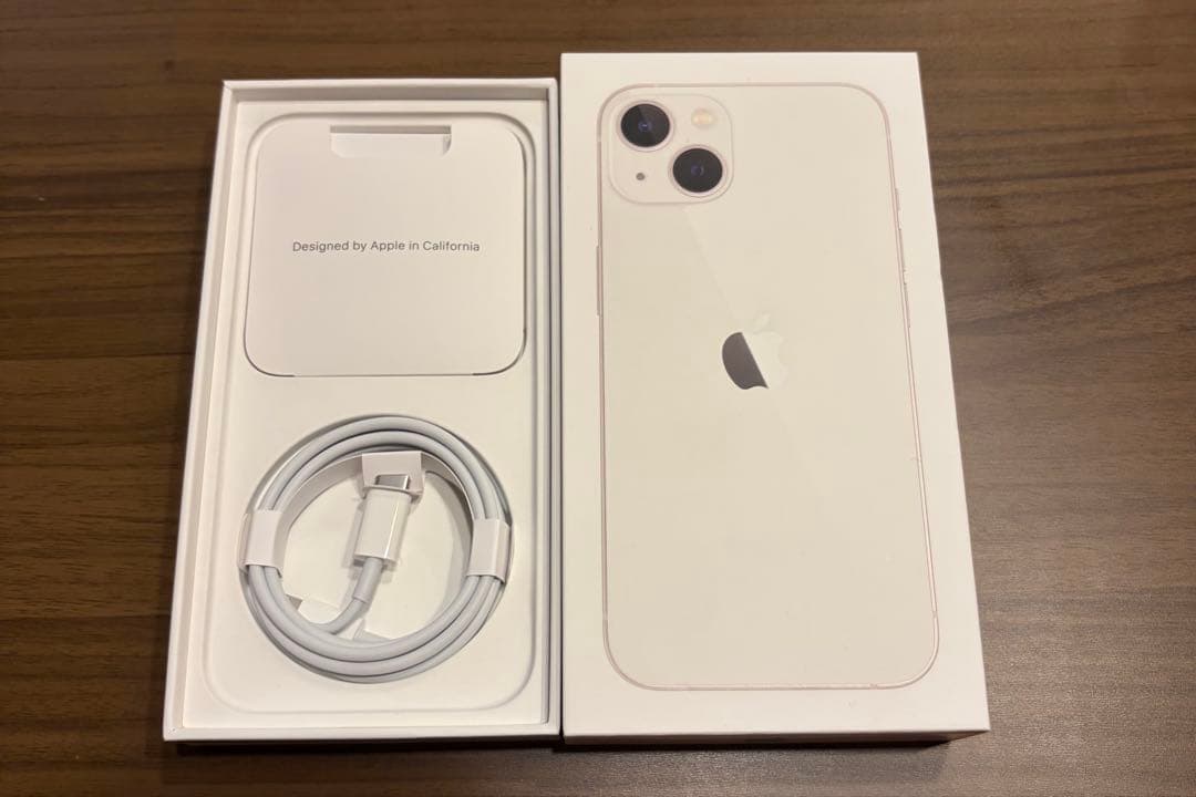 iPhone 13 128GB SIMフリー スターライト　ホワイト　白