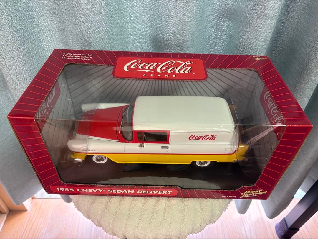 ジョニーライトニング　コカ・コーラ 1955 シボレー セダン デリバリー　絶版