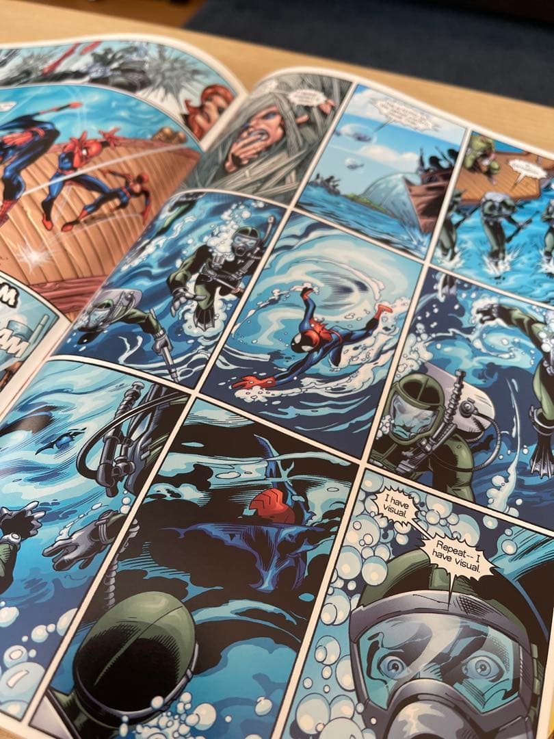 洋書 Ultimate Spider-Man Volume 1 Omnibus