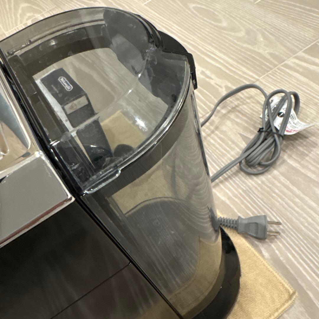 デロンギデディカEC680