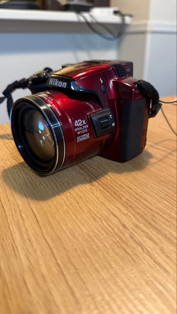 【美品・動作品】Nikon COOLPIX P510 レッド 光学42倍ズーム