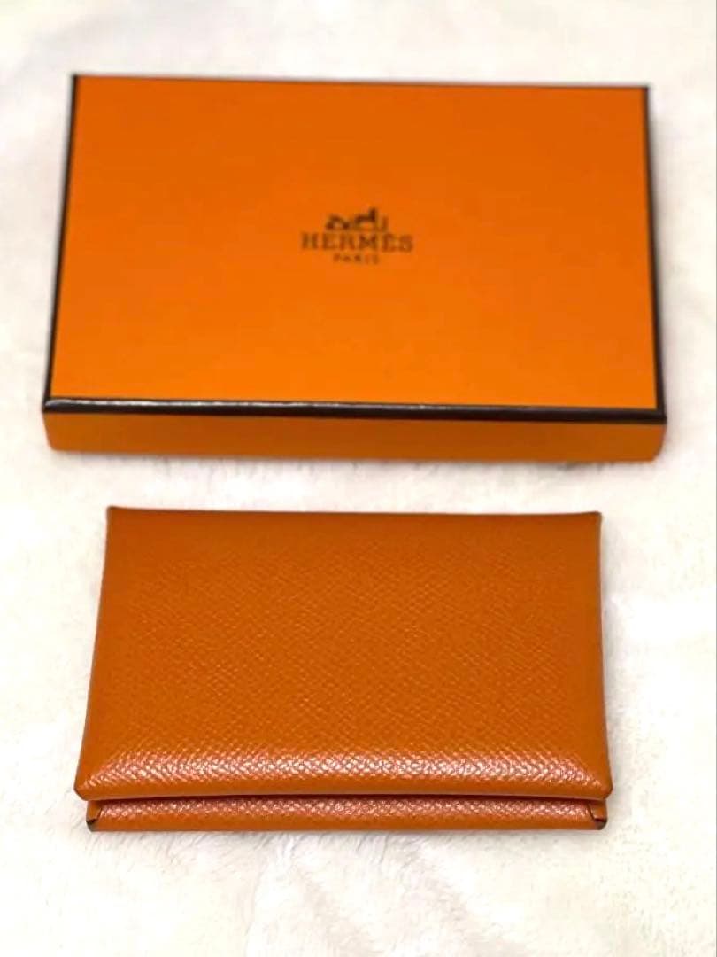 【✨極美品✨】HERMES カルヴィ レザー 名刺入れ（オレンジ）