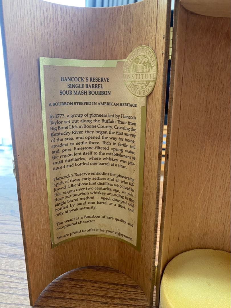 新品箱付ハンコックリザーブシングルバレル 750ml 44.5%バーボン