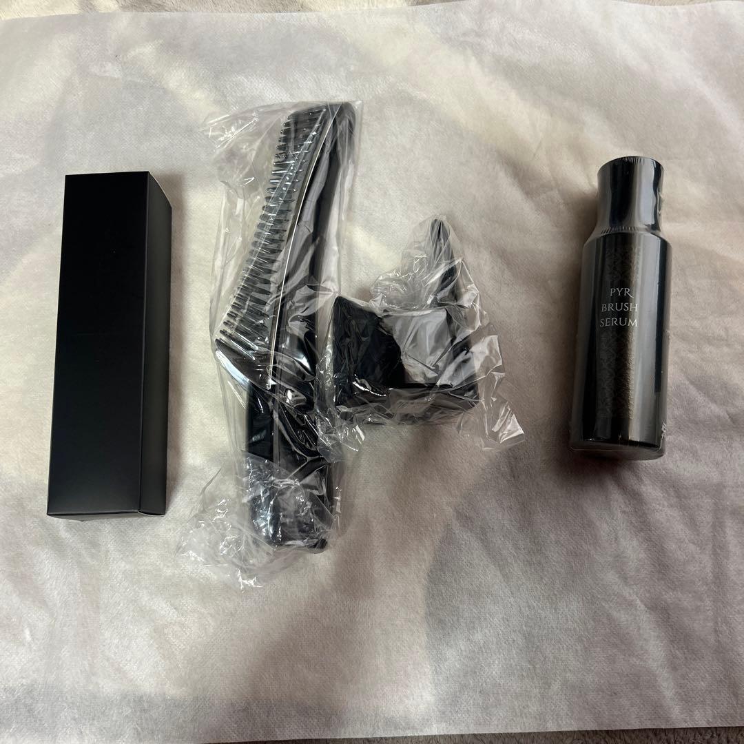 PYR BRUSH セラム付き美顔器